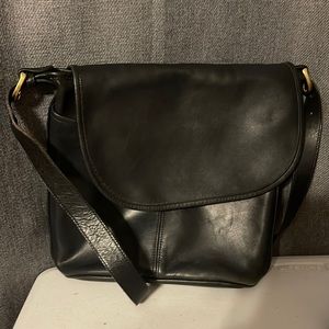 Vintage coach whiney bag purse